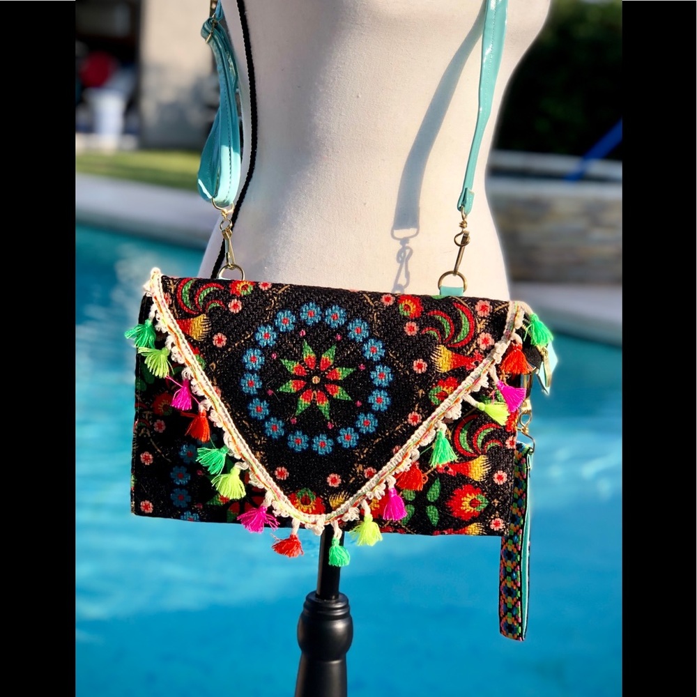 Handmade Mexican Artesanal Crossbody/Clutch